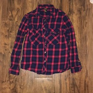 A plaid long sleeve shirt